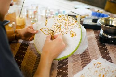 Culinary Icon & Cultural Craft: Gudeg and Batik Workshops