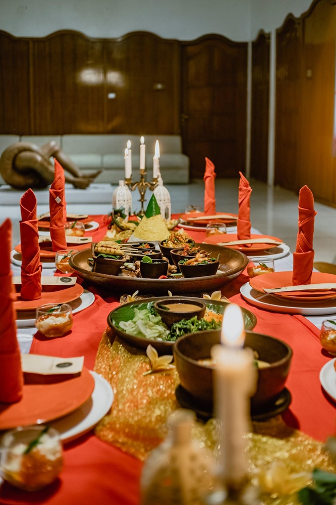 Rijsttafel & Candlelabra Dinner